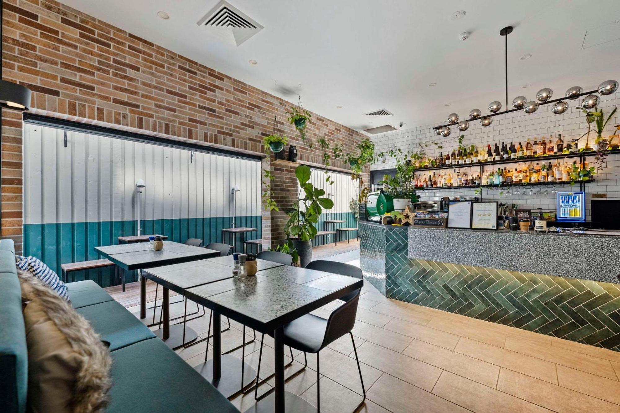 Hotel The Kingsford Airport, Ascend Collection 4*